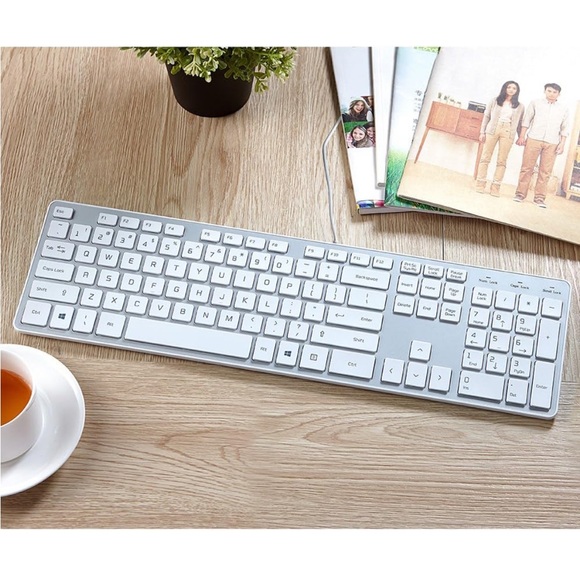 Amazon Other - USB Keyboard in White & Silver